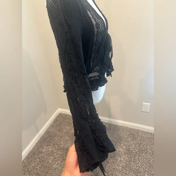 Peach V-Neck Tie-Strap Cardigan Long-Sleeved Chiffon Bell Sleeves Lace Top - Picture 4 of 7